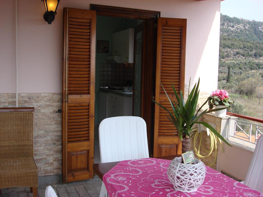 Villa Melina 2 Koinira Cameră foto