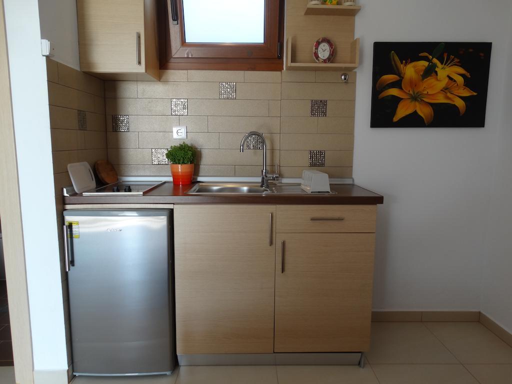 Villa Melina 2 Koinira Cameră foto